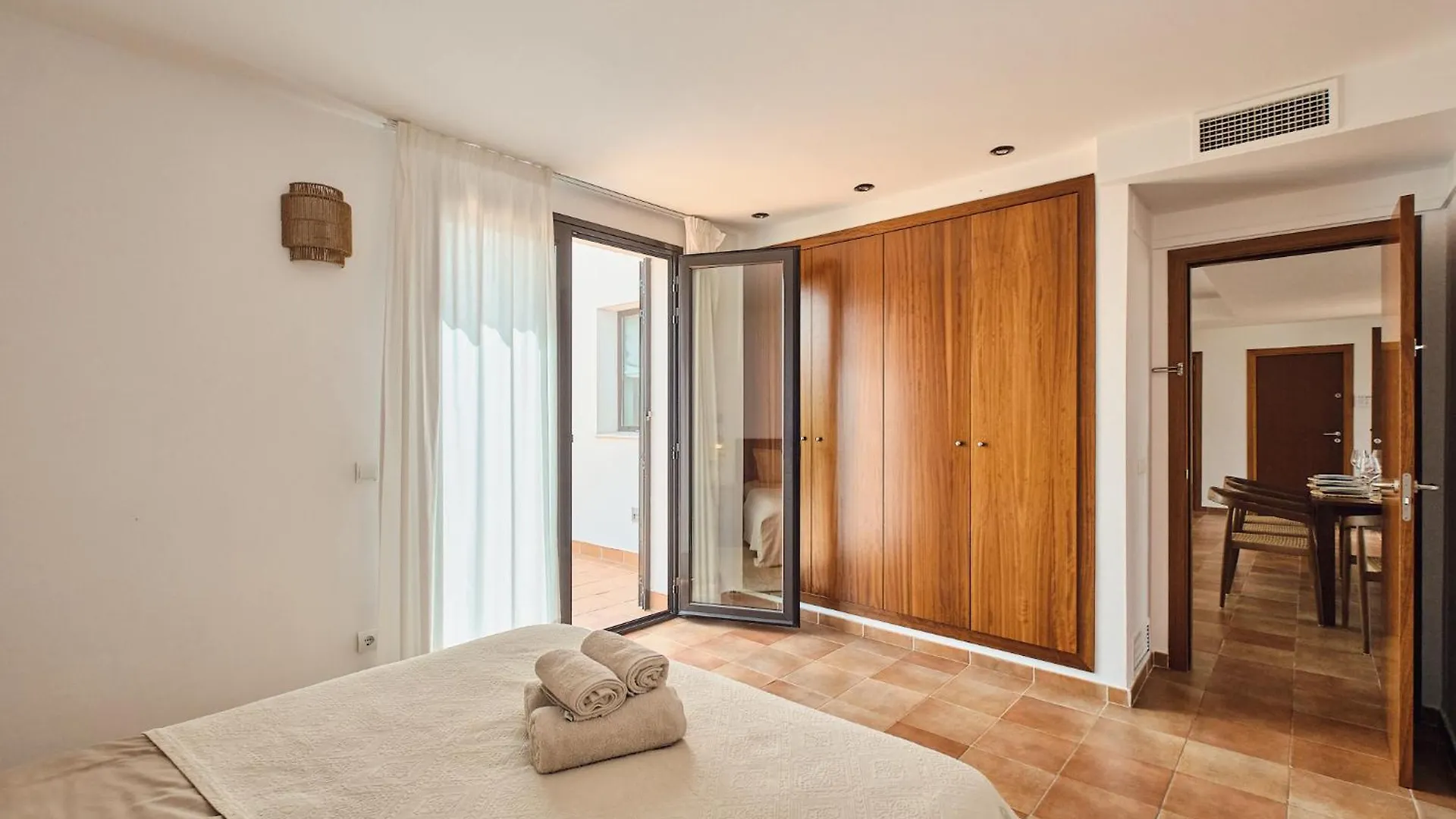 Luxe Villa Met Privezwembad - Sant Antoni View - Villa Oasis Сан-Антонио-Абад