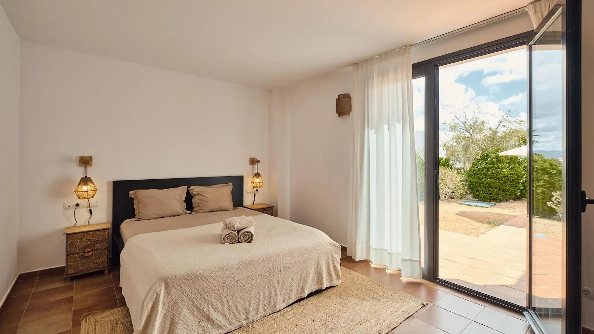 Luxe Villa Met Privezwembad - Sant Antoni View - Villa Oasis Сан-Антонио-Абад 0*,  Испания