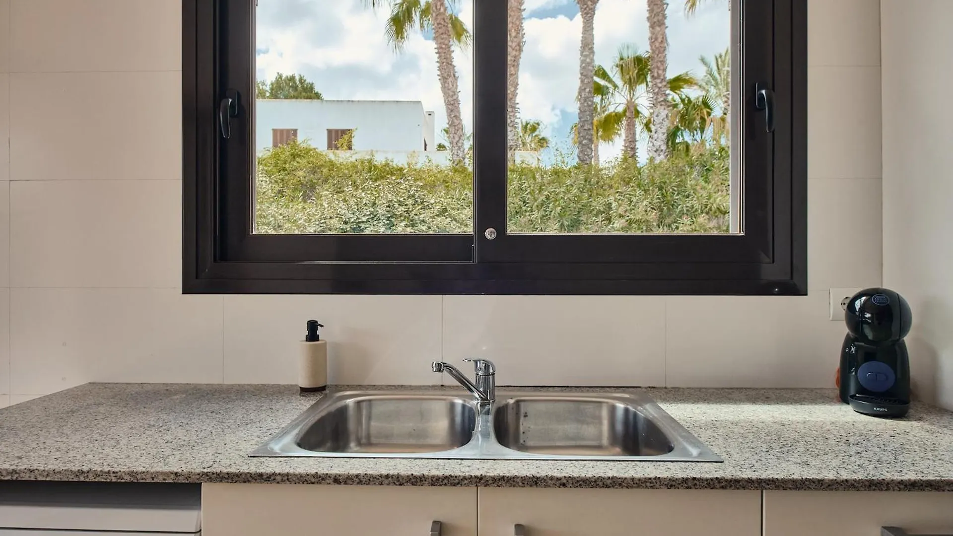 Luxe Villa Met Privezwembad - Sant Antoni View - Villa Oasis Сан-Антонио-Абад